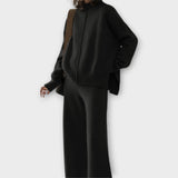 Ajatu elegantsi ja mugava komplekt
